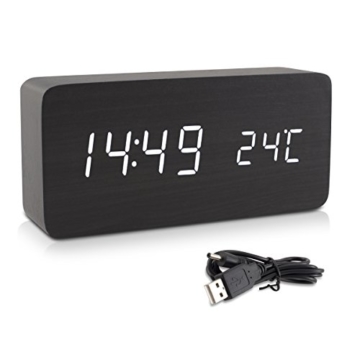 kwmobile Wecker Uhr in Holzoptik digital - Digitalwecker Anzeige von Uhrzeit Temperatur Datum - Alarm Clock mit USB Kabel in Schwarz mit weißen LEDs - 7